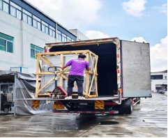 ​定制恒温恒湿试验箱发货天津做汽车部件客户